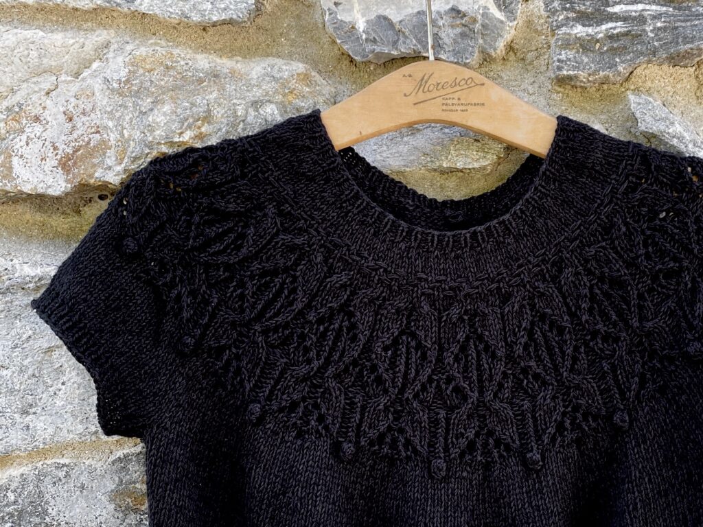 English pattern for Brise - FiftyFabulous